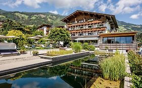 Gartenhotel Crystal